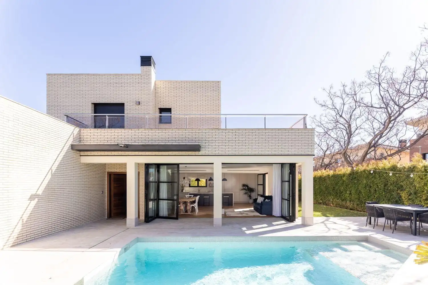 Vista exterior de Casa o xalet en venda en Cambrils amb Aire condicionat, Calefacció i Jardí privat