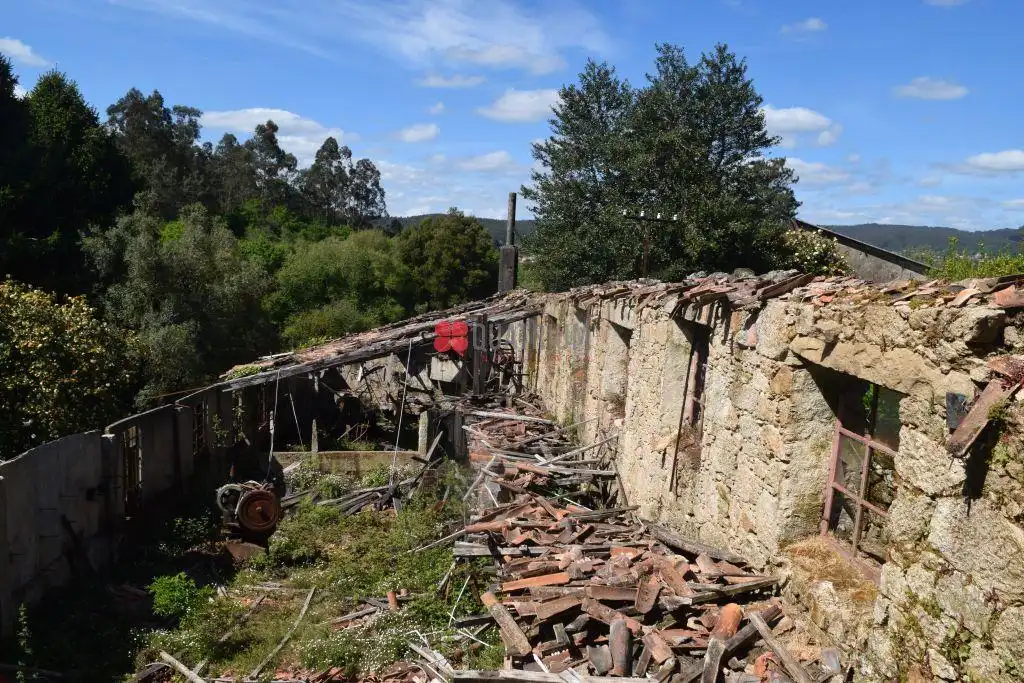 Vista exterior de Casa o xalet en venda en Santiago de Compostela  amb Jardí privat