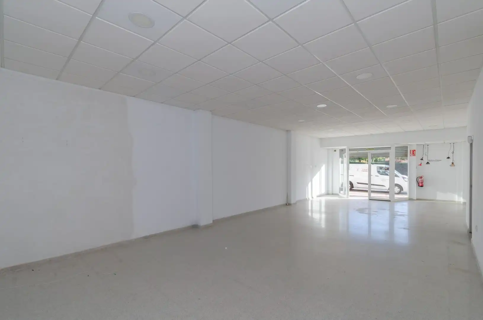 Local commercial à louer à Plaza HOSPITAL - LOS BARREROS 2, imagen 5