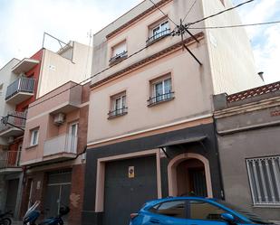 Exterior view of Single-family semi-detached for sale in El Prat de Llobregat  with Air Conditioner, Heating and Terrace