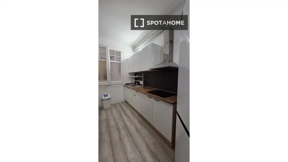 Kitchen of Flat for rent in Barcelona  with Air Conditioner, Heating and Furnished