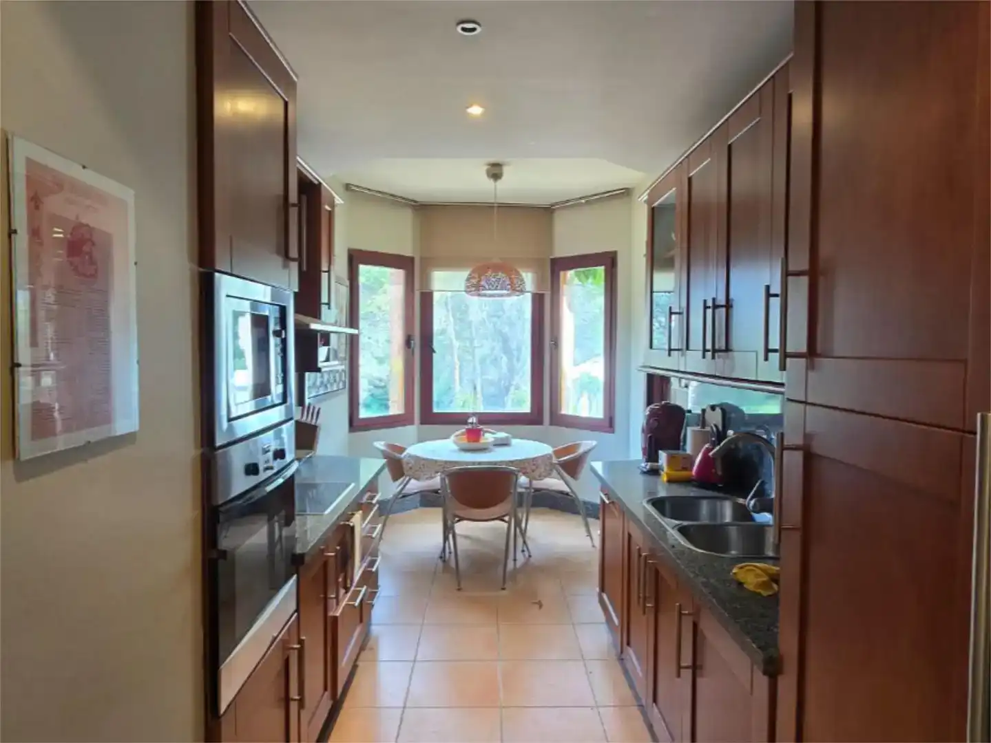 Cuina de Apartament en venda en Marbella amb Aire condicionat i Piscina