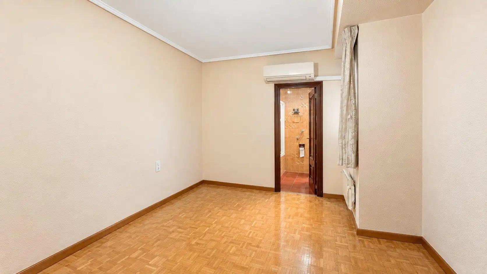 Piso con terraza en venta en Extramurs, imagen 21