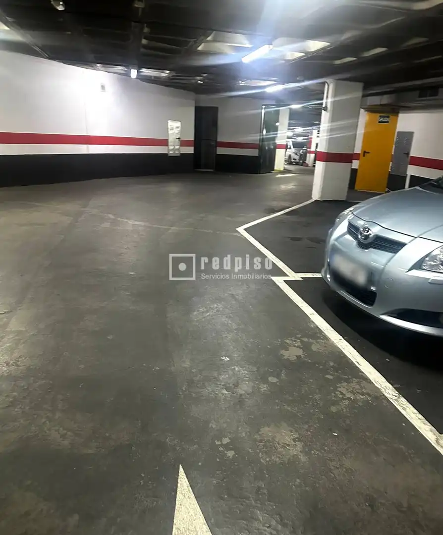 Parking de Garaje en venta en Madrid