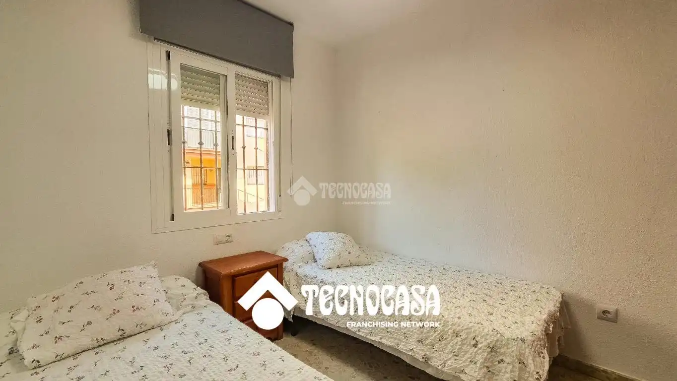 Dormitori de Pis en venda en Chipiona amb Aire condicionat, Calefacció i Terrassa