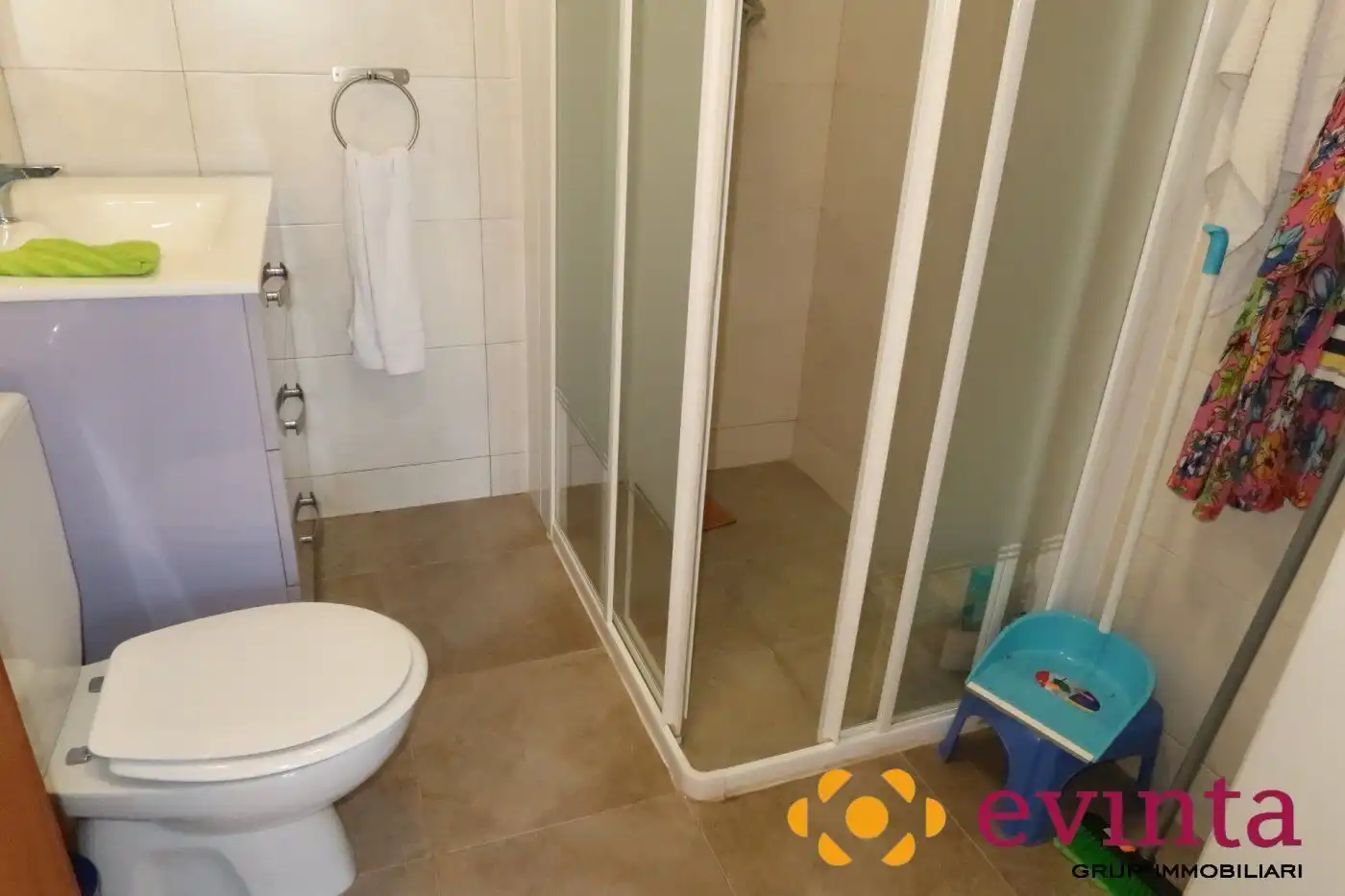 Baño de Casa o chalet en venta en Vallirana con Calefacción, Jardín privado y Trastero