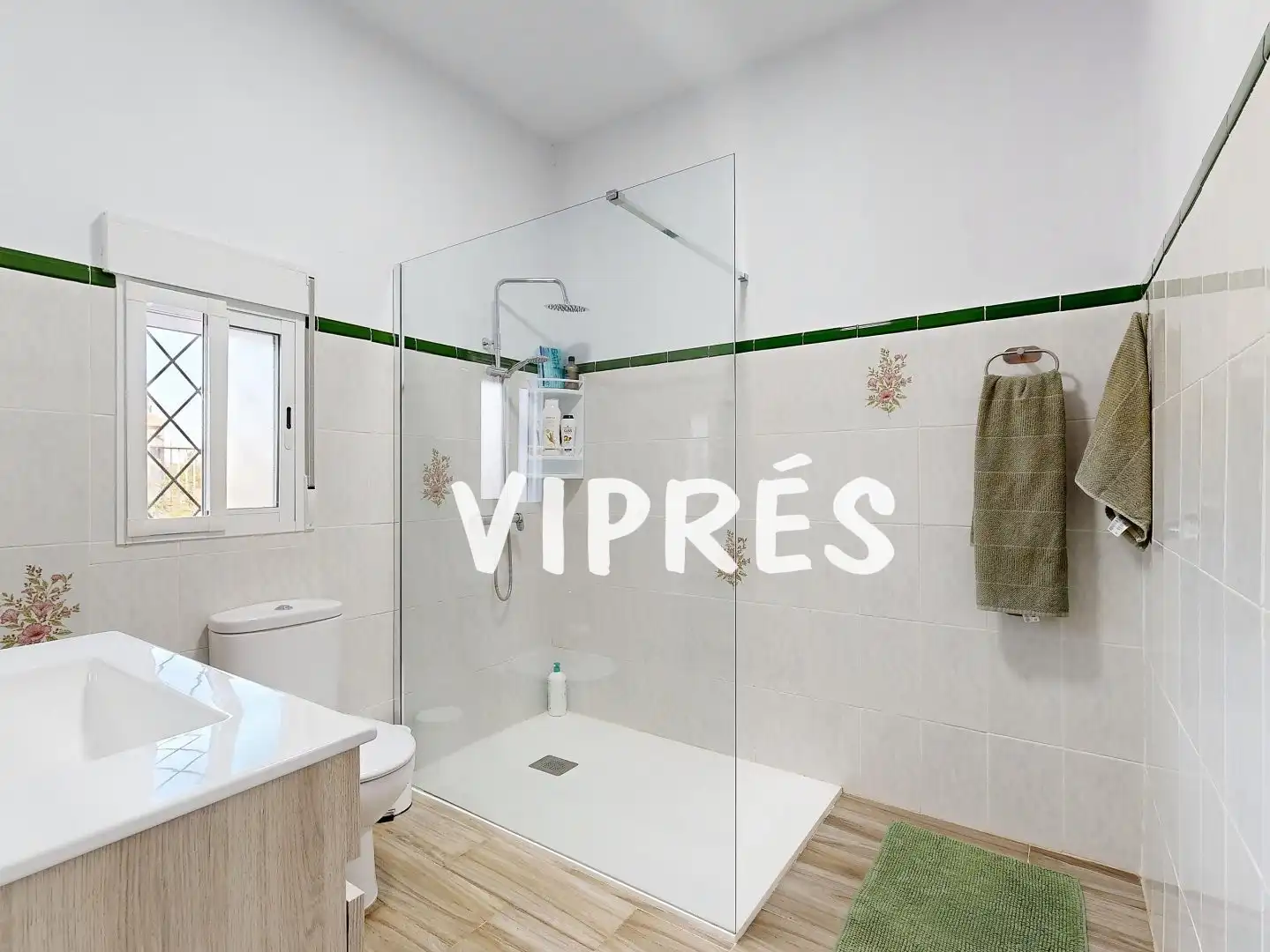 Baño de Casa o chalet en venta en Guareña con Calefacción, Terraza y Trastero