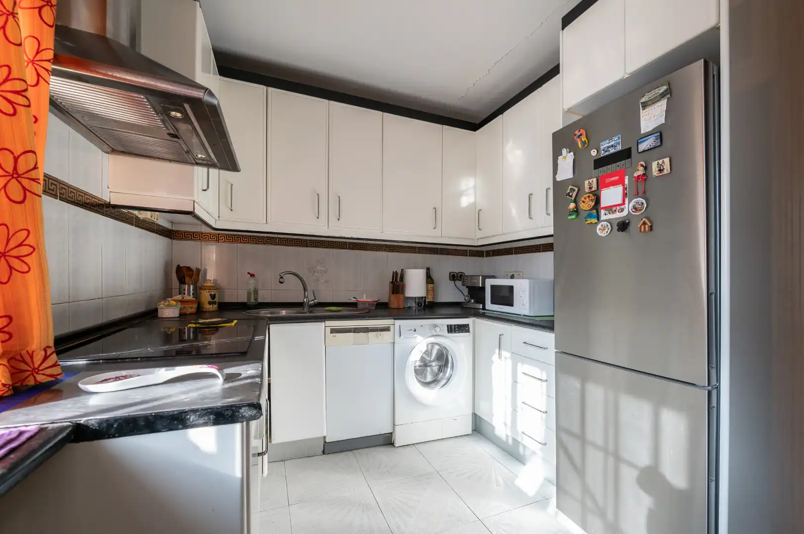 Kitchen of Houses for sale in Paracuellos de Jarama  with Heating, Private garden and Terrace