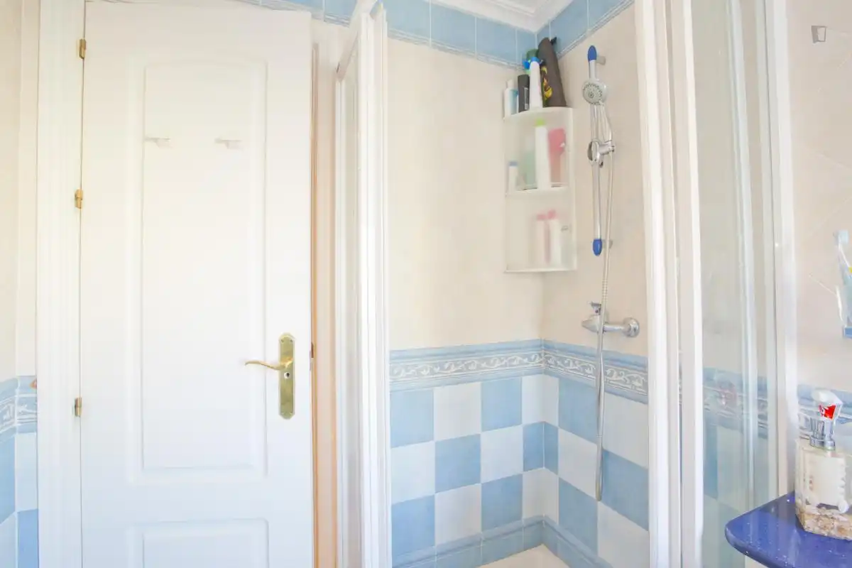 Room in Sevilla, Sevilla
