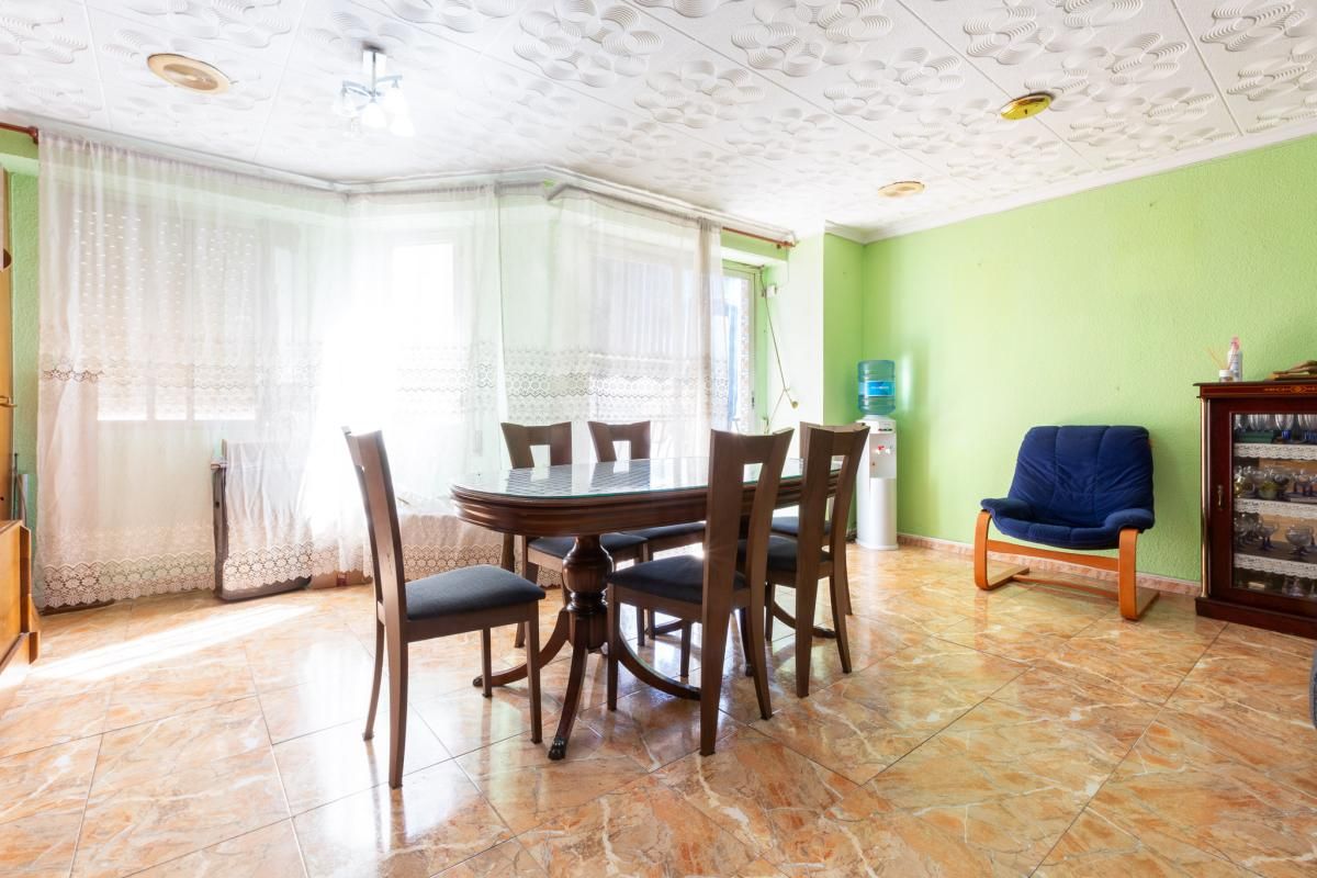 Esszimmer von Wohnung zum Verkauf in Torrent mit Heizung