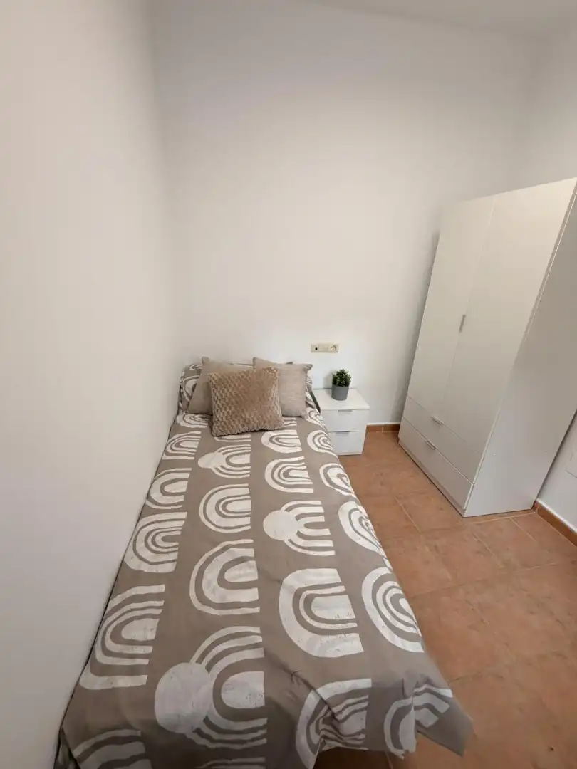 Habitación de Piso de alquiler en Caravaca de la Cruz con Amueblado, Horno y Microondas