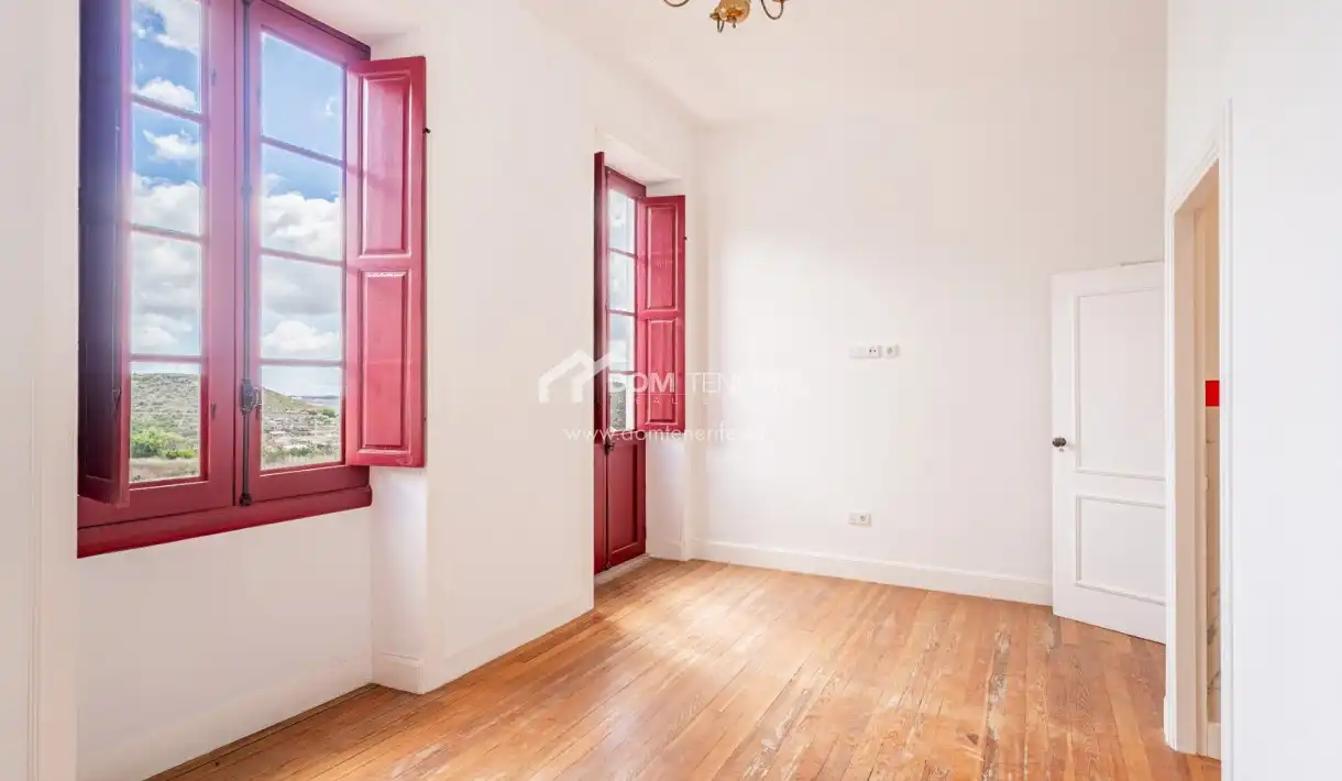 Habitación de Casa o chalet en venta en San Miguel de Abona con Terraza, Trastero y Horno