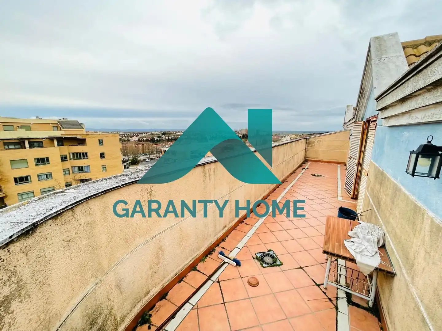 Vista exterior de Piso en venta en Cáceres con Aire acondicionado, Calefacción y Parquet