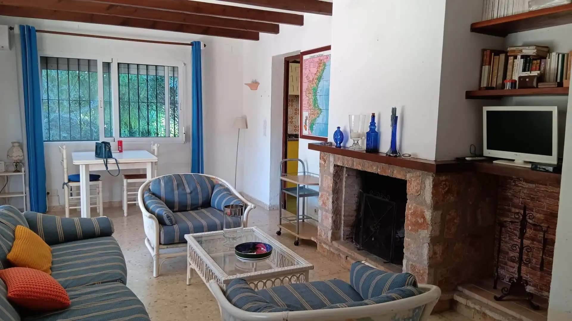Sala d'estar de Casa o xalet en venda en Dénia amb Aire condicionat, Calefacció i Jardí privat