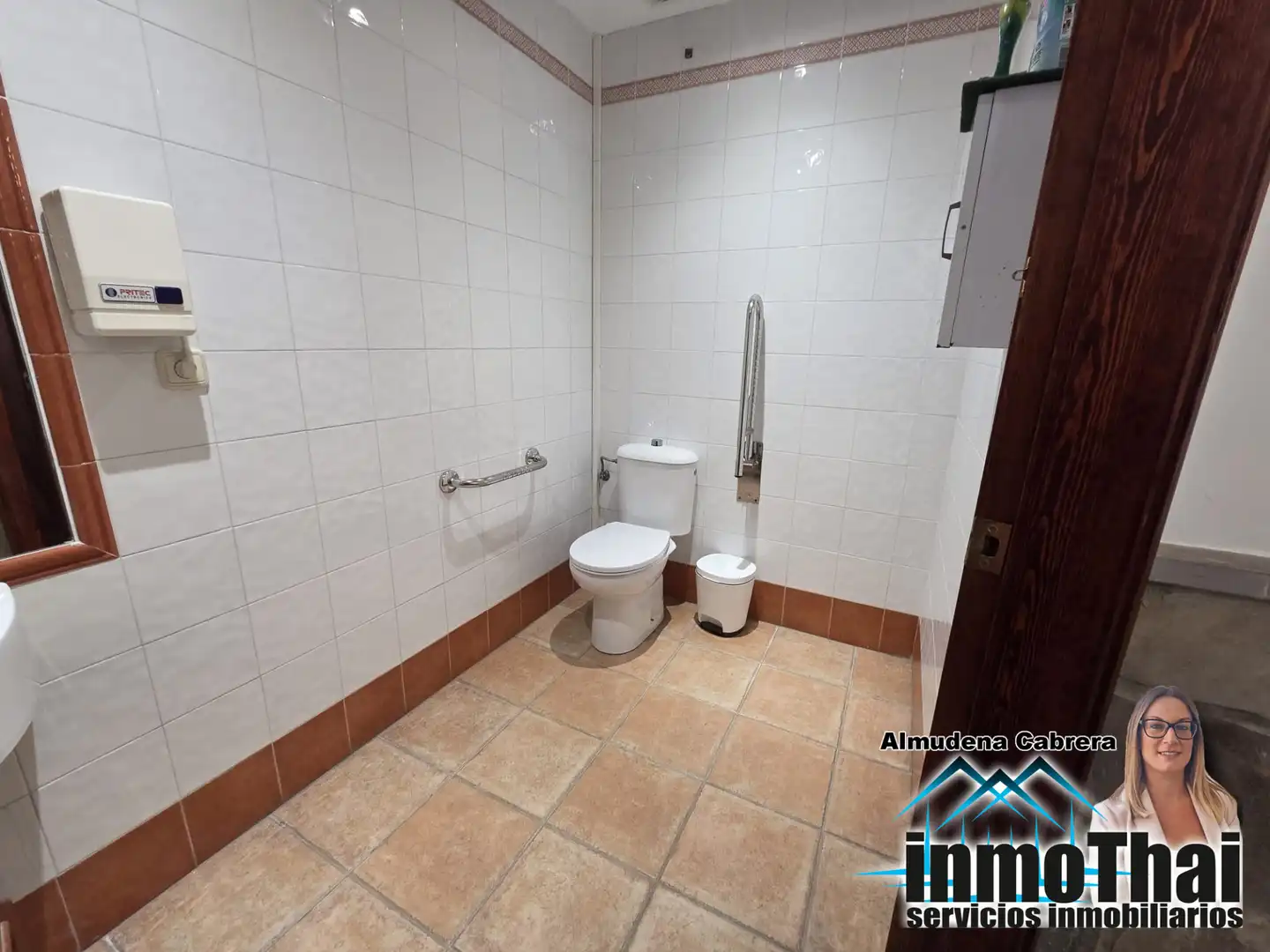 Business premises for sale in Plaza Aníbal González, imagen 13