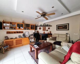 Living room of Single-family semi-detached for sale in Alicante / Alacant  with Air Conditioner, Private garden and Terrace