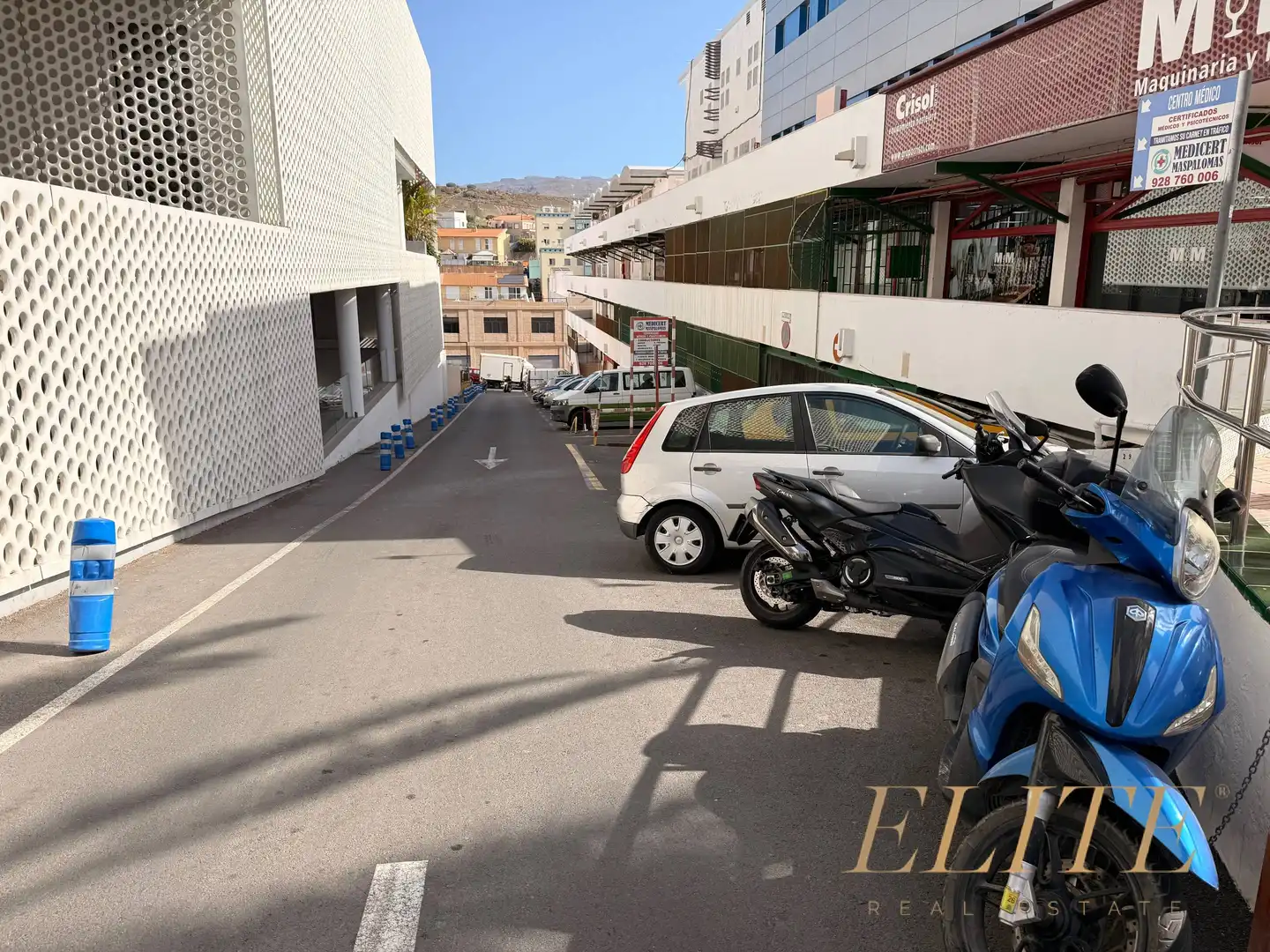 Parking de Oficina en venta en San Bartolomé de Tirajana con Aire acondicionado y Amueblado