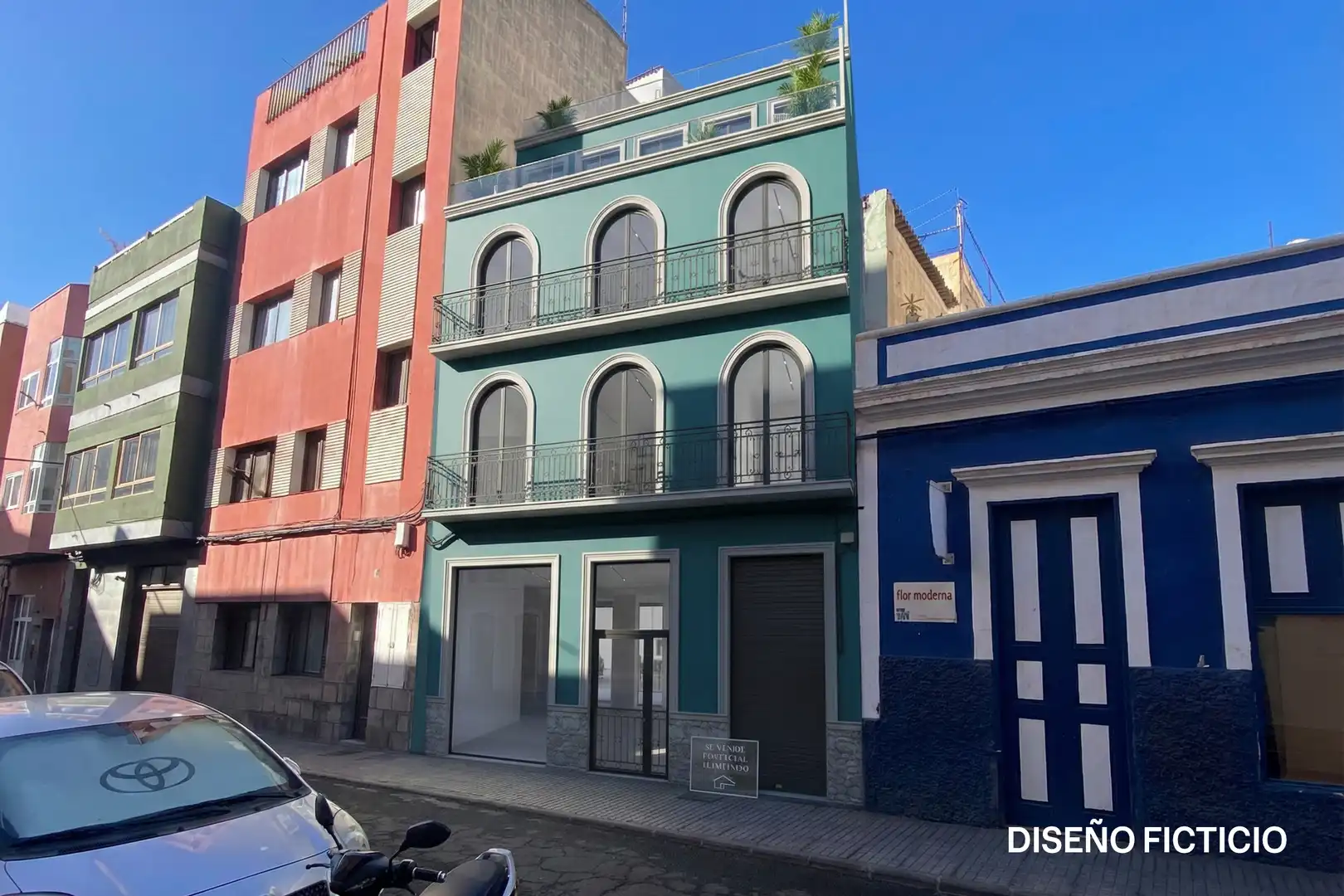 Casa adosada en venda a Calle Luján Pérez, Isleta