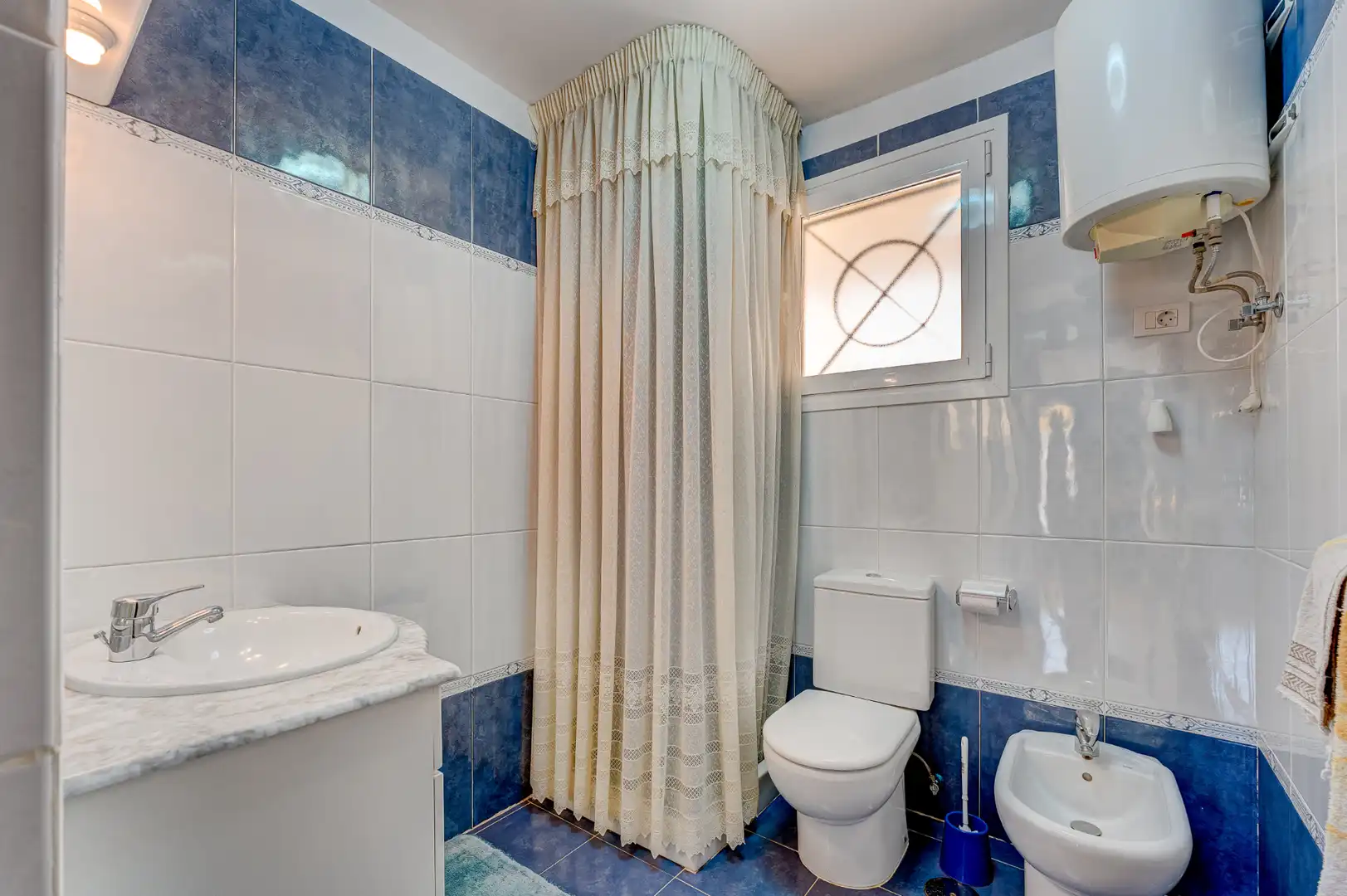 Apartament amb terrassa en venda a Calle Falúa 45, imagen 26