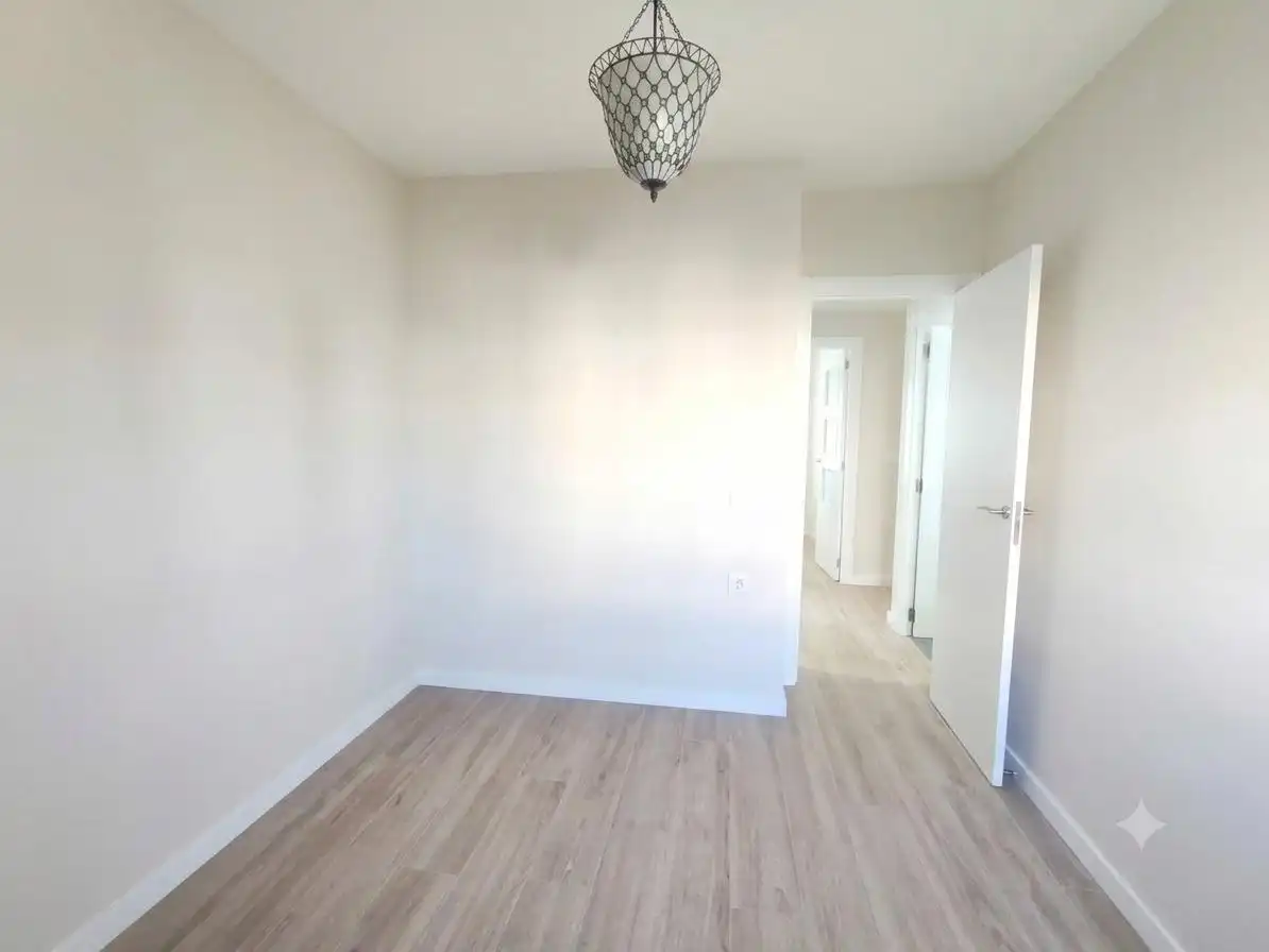 Habitación de Piso en venta en Valencia con Jardín privado