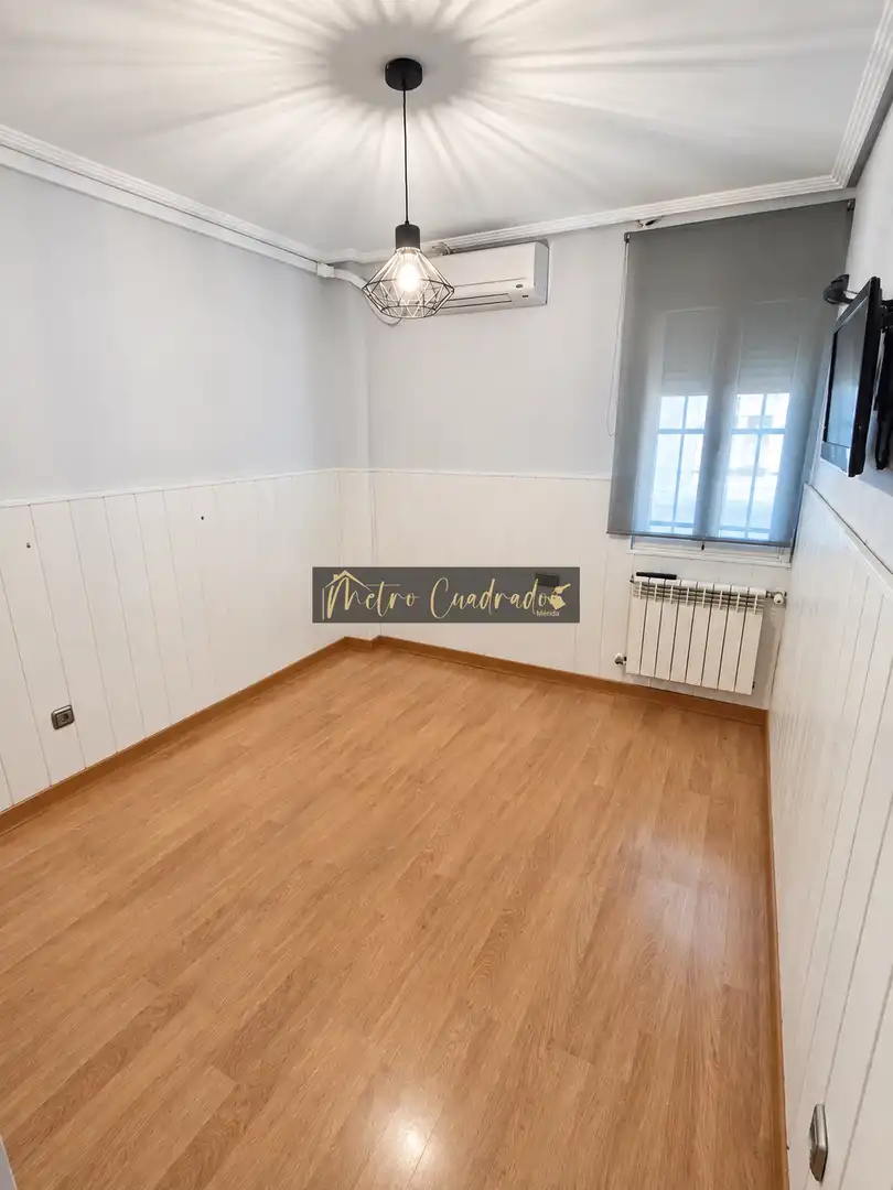 Bedroom of Flat for sale in Mérida  with Air Conditioner, Heating and Terrace