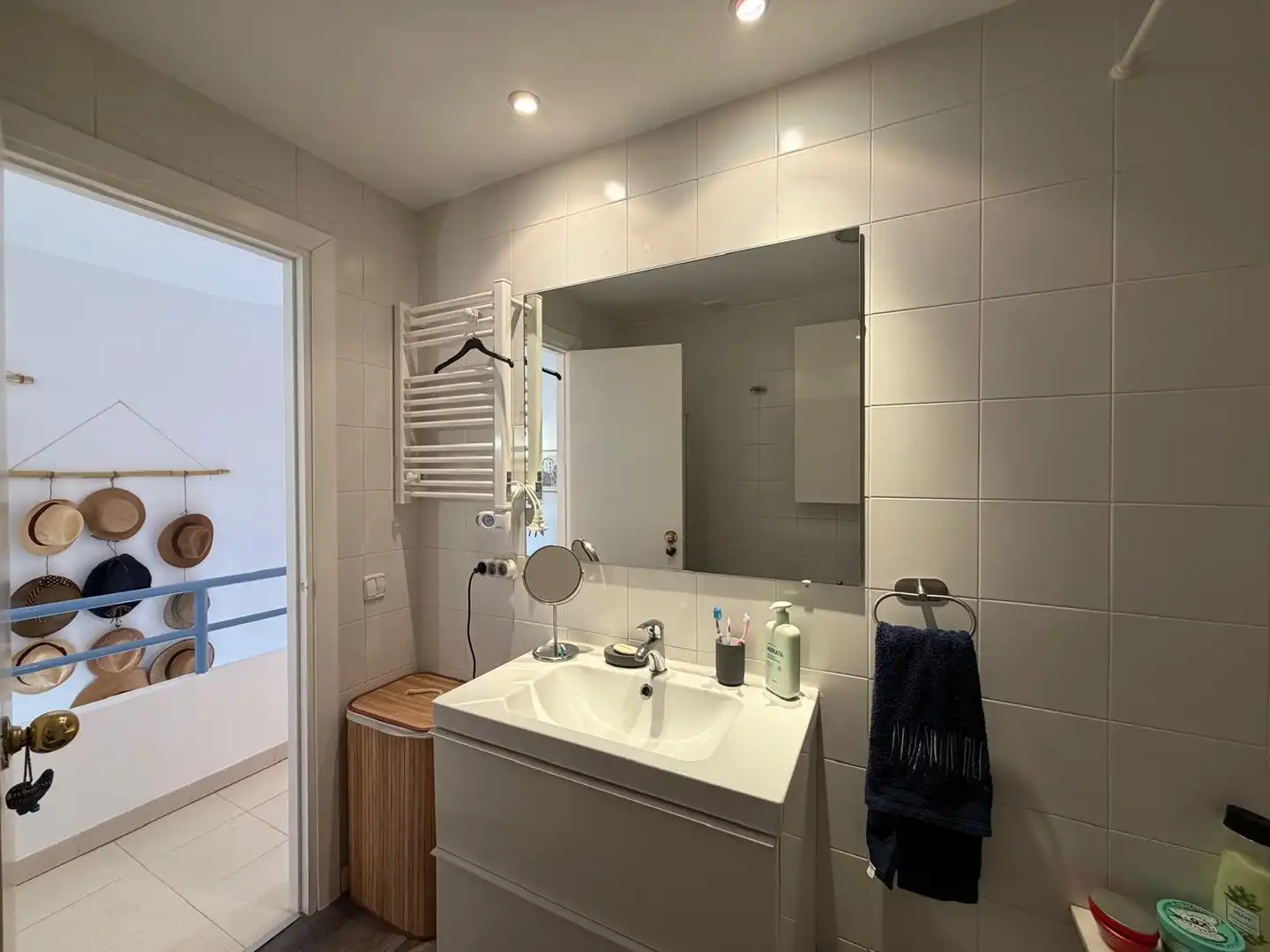 Baño de Casa adosada de alquiler en Palamós con Terraza, Amueblado y Se aceptan mascotas