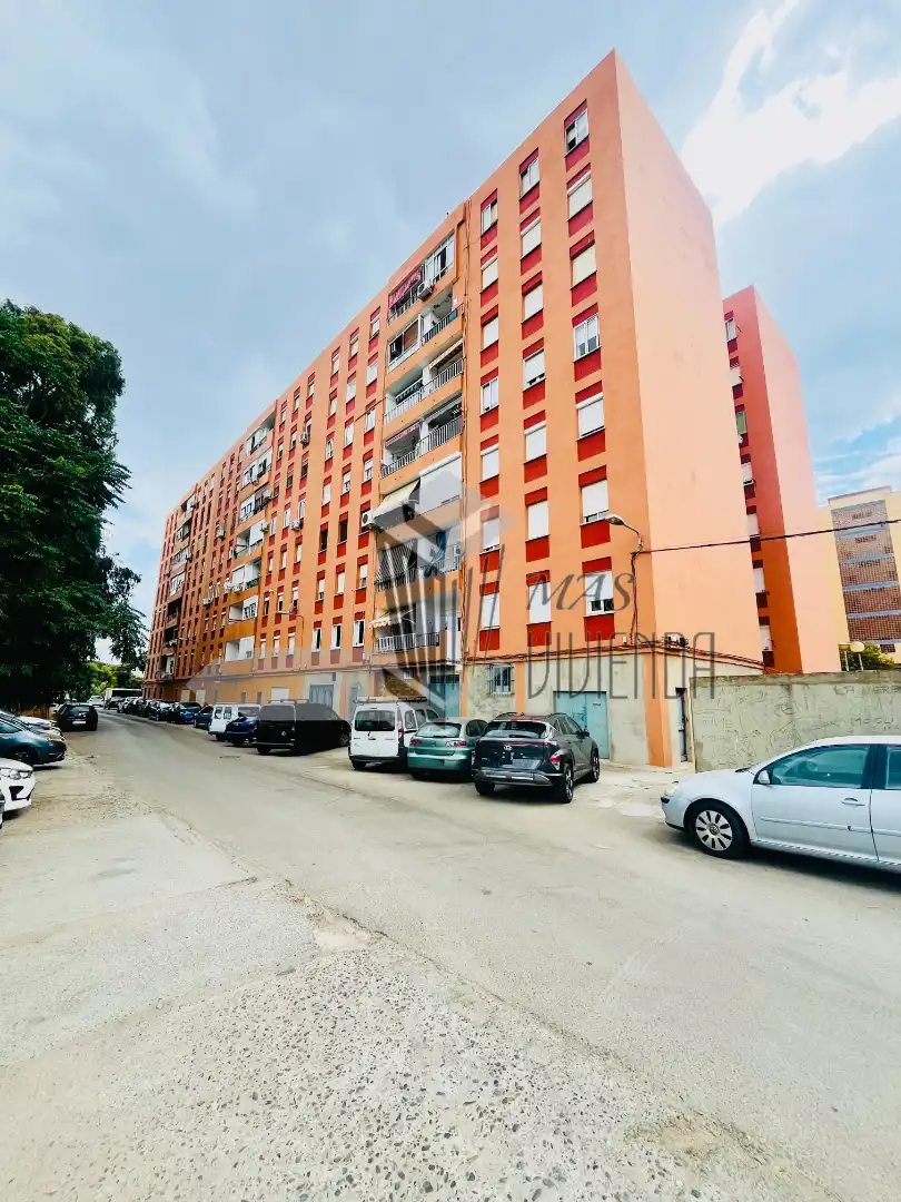 Exterior view of Flat for sale in Algeciras