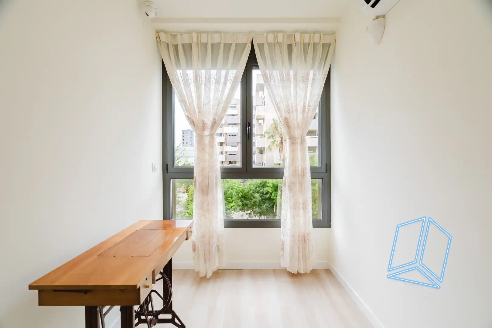 Habitación de Piso en venta en Barcelona con Calefacción