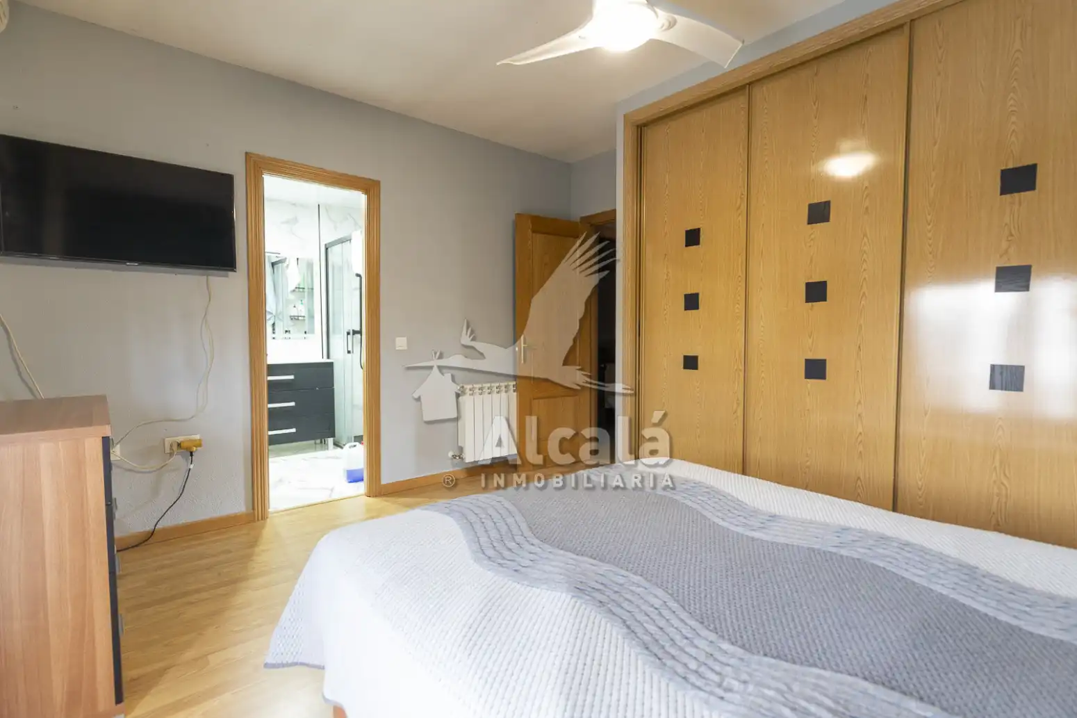 Habitación de Casa adosada en venta en Valdeavero con Aire acondicionado, Calefacción y Jardín privado