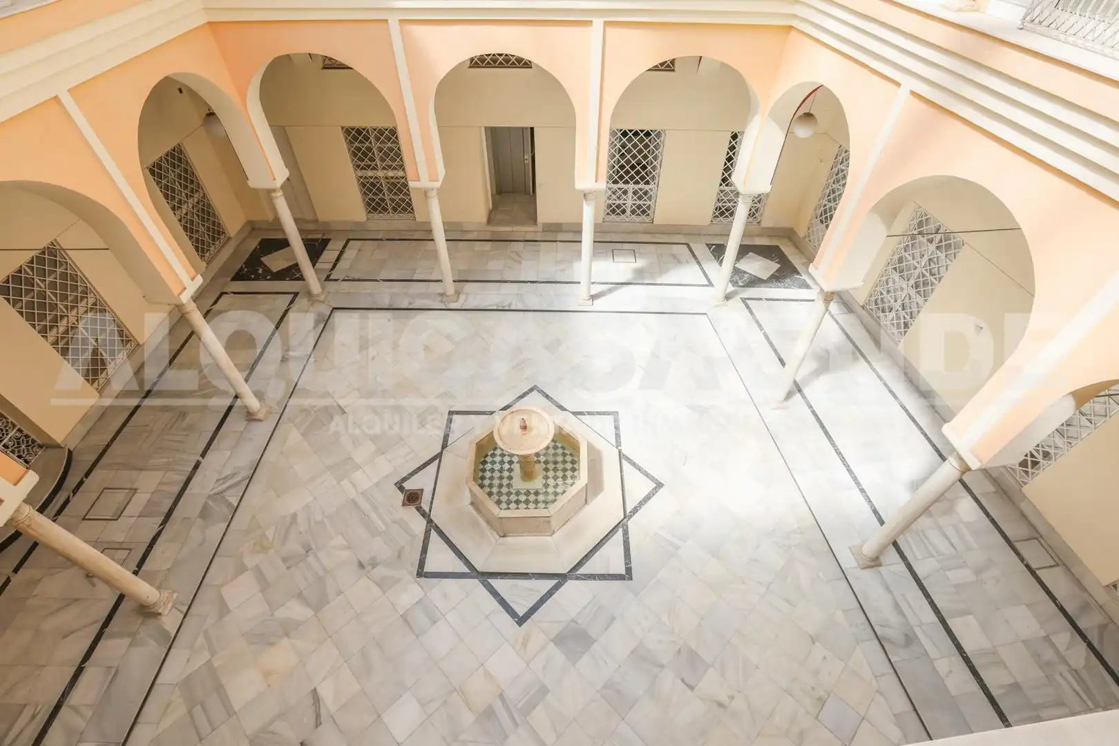 Piso de alquiler en Sevilla con Aire acondicionado, Calefacción y Amueblado