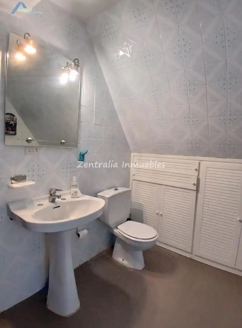 Baño de Casa o chalet en venta en Zaragoza con Aire acondicionado, Calefacción y Jardín privado