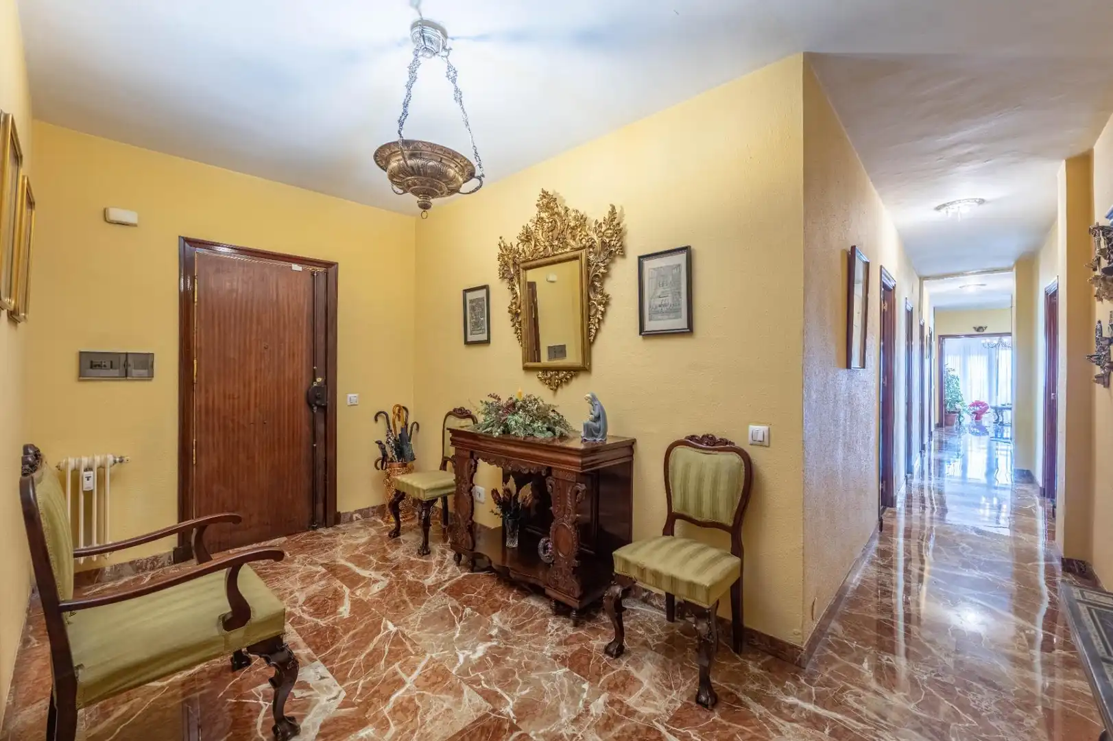 Piso en venta en Granada con Terraza, Trastero y Balcón