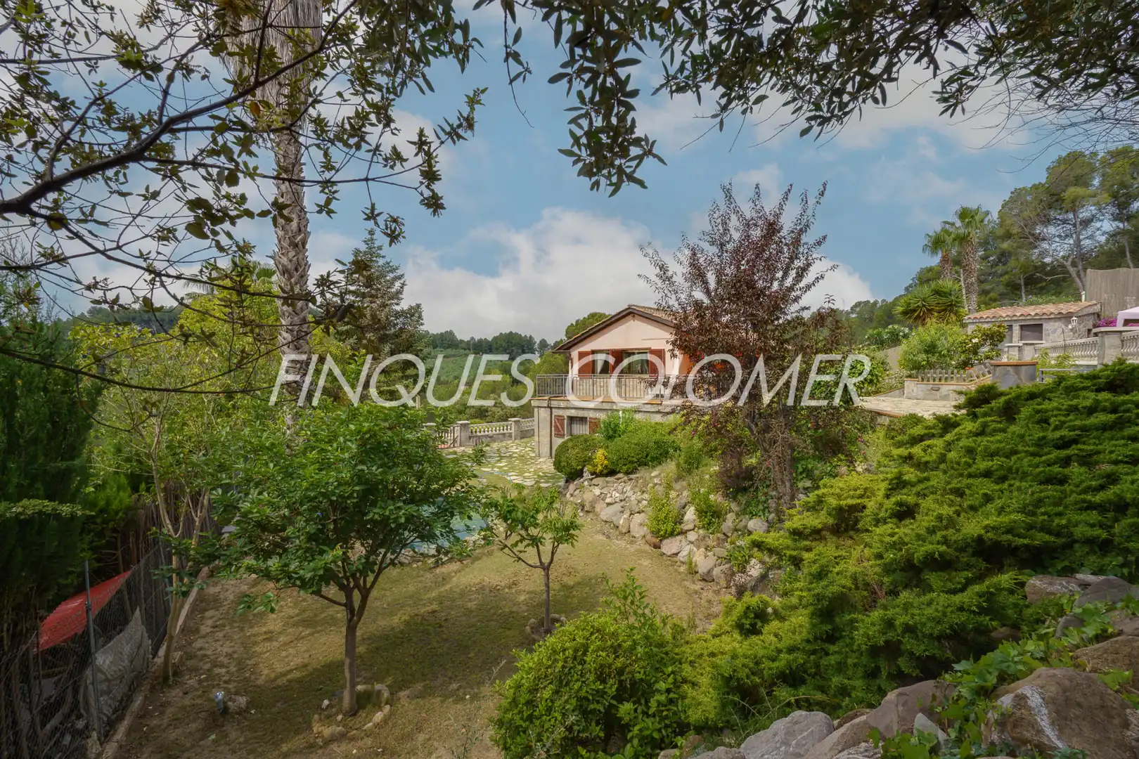 Houses for sale in Rubí  with Air Conditioner, Private garden and Parquet flooring