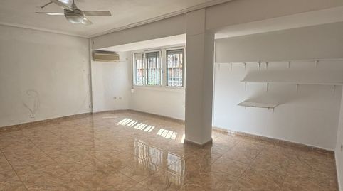 Foto 2 de Piso en venta en Carrer de L'impressor Monfort, Barrio de Patraix, Valencia Capital