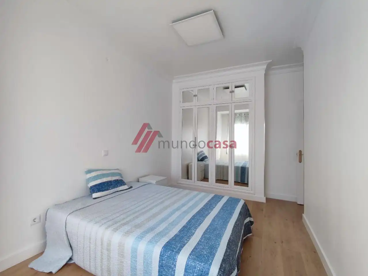 Schlafzimmer von Wohnung zur Miete in Narón mit Heizung und Möbliert