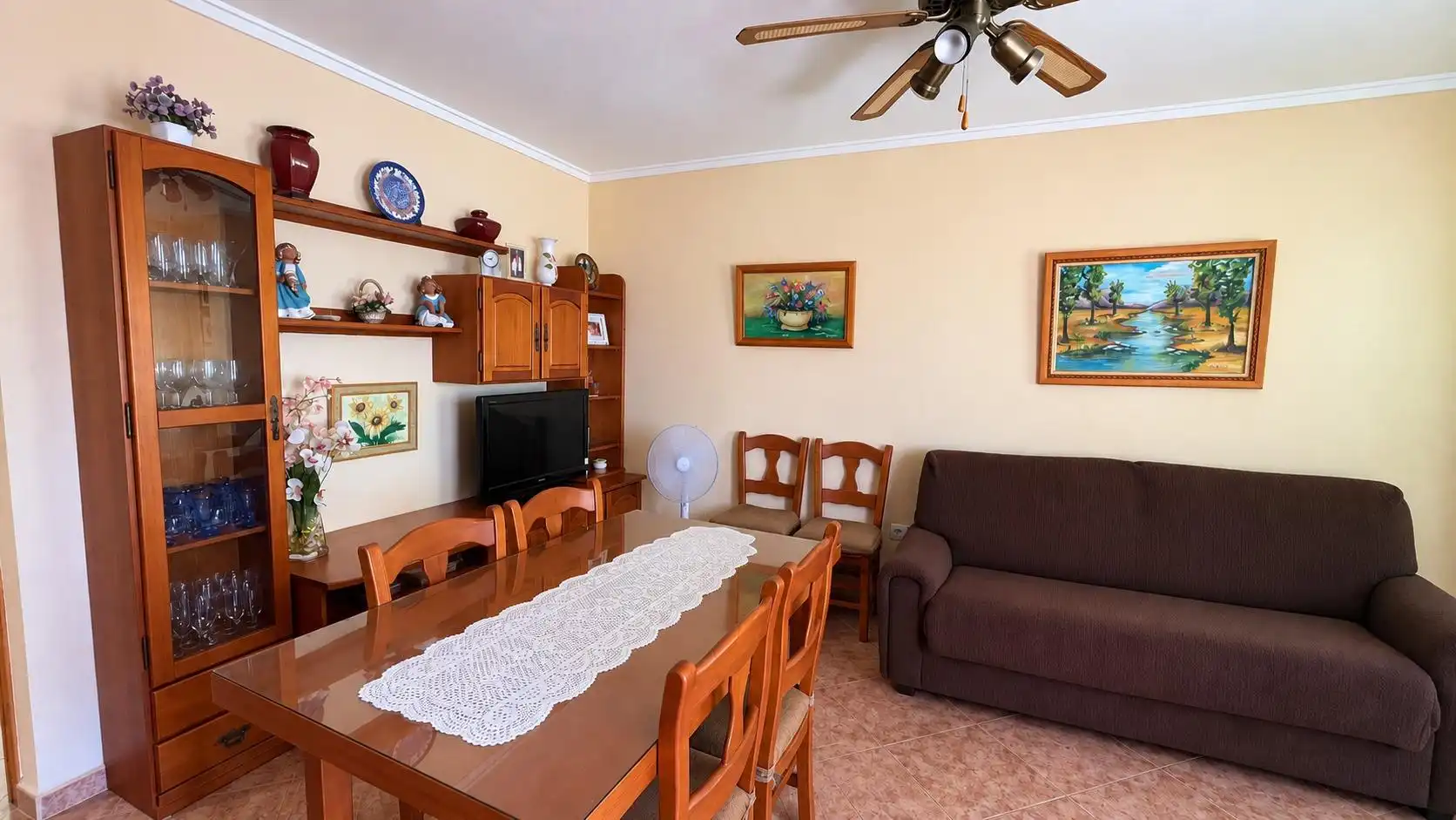 Apartament amb terrassa de lloguer a Calle MAESTRO QUINO, imagen 4