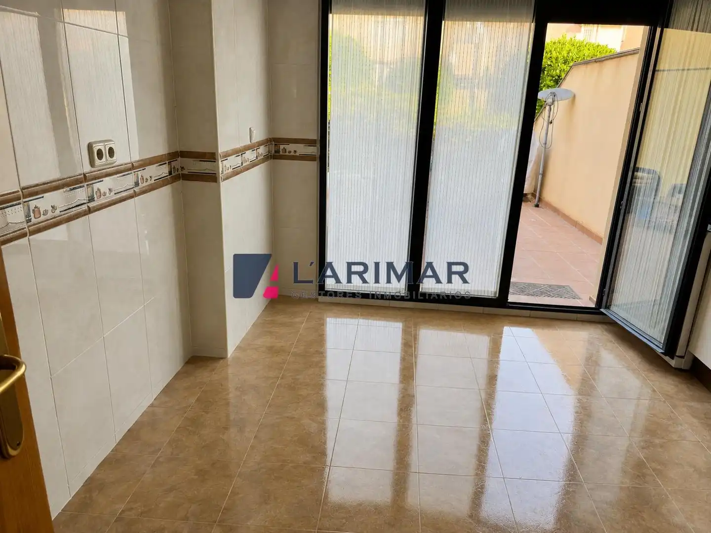 Terrassa de Casa adosada de lloguer en Alicante / Alacant amb Aire condicionat, Calefacció i Jardí privat