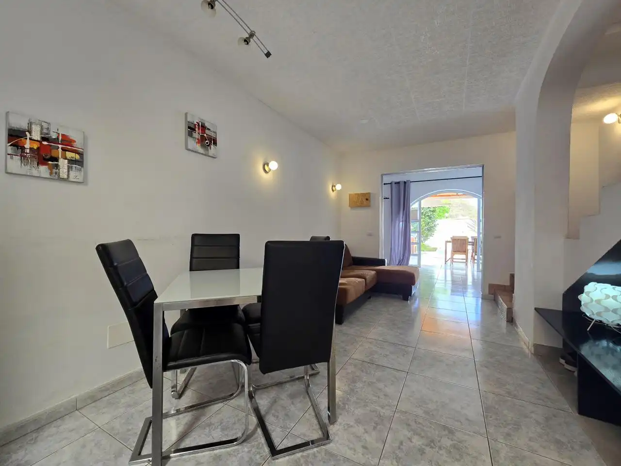 Comedor de Dúplex de alquiler en San Bartolomé de Tirajana con Terraza, Amueblado y Piscina comunitaria