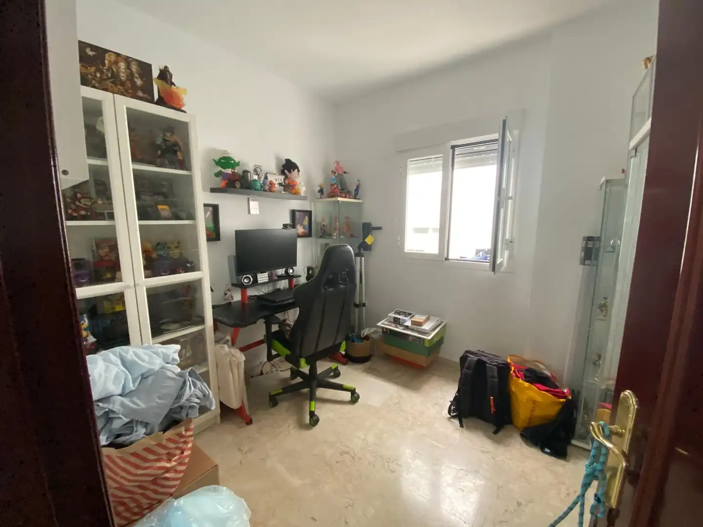 Wohnung zum Verkauf in San Fernando mit Klimaanlage und Abstellraum