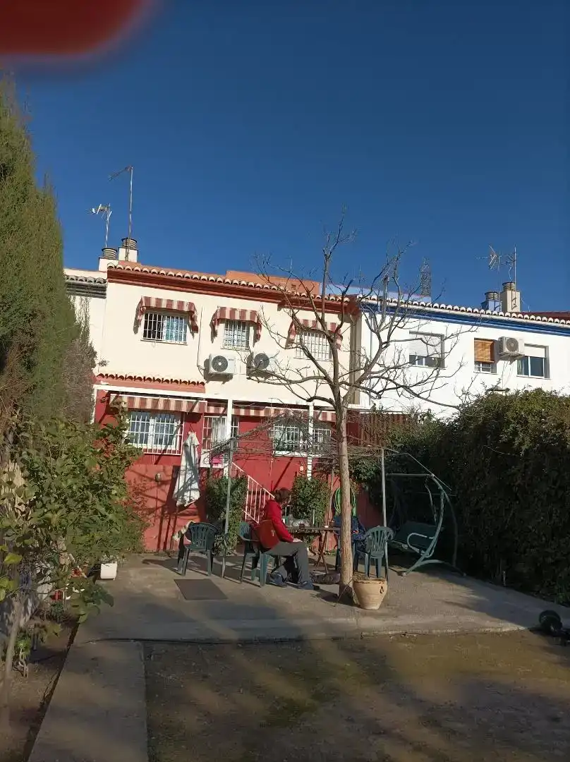 Vista exterior de Casa o chalet para compartir en Pulianas con Aire acondicionado, Jardín privado y Trastero
