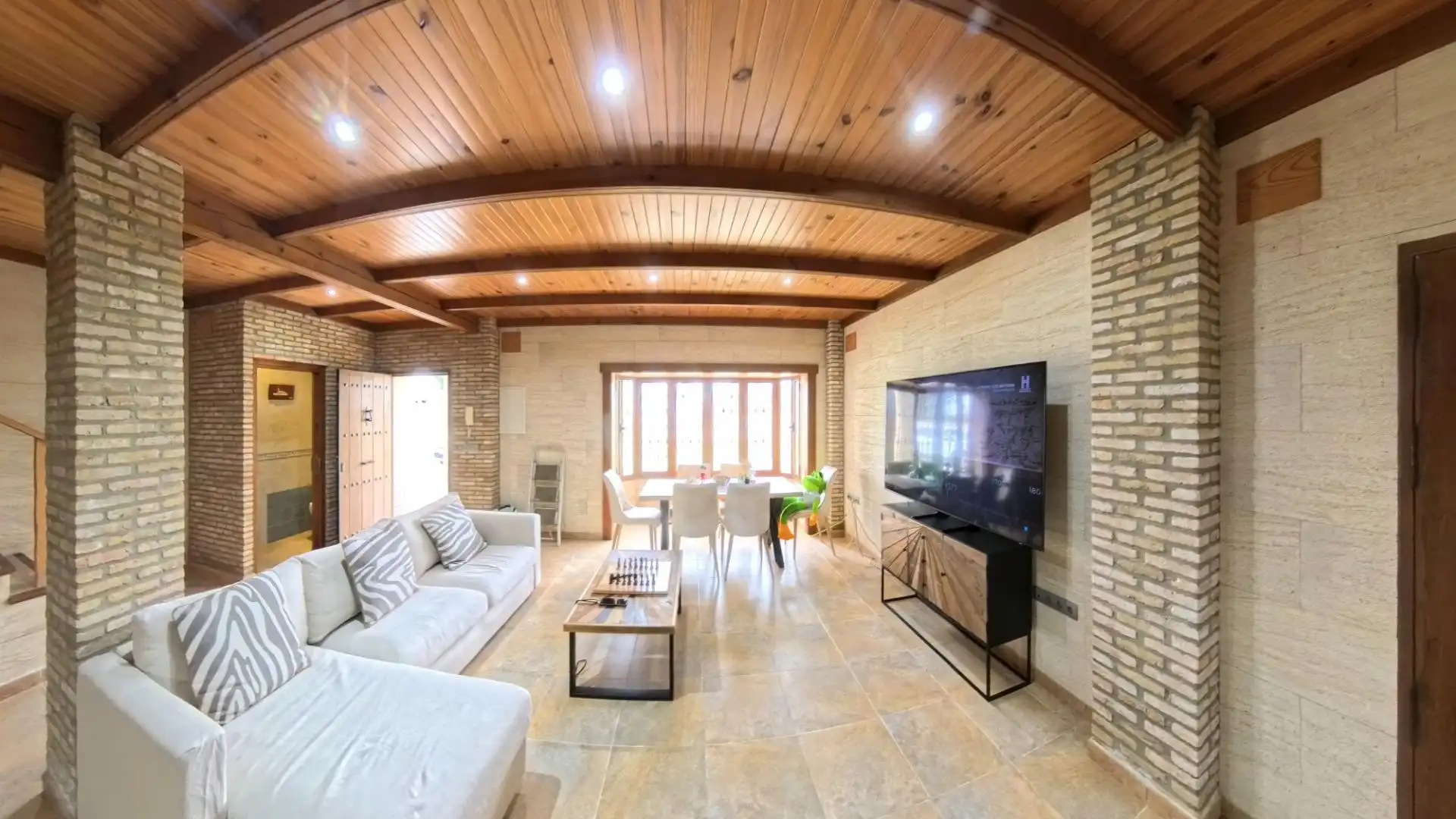 Sala d'estar de Casa o xalet en venda en El Puerto de Santa María amb Jardí privat i Piscina