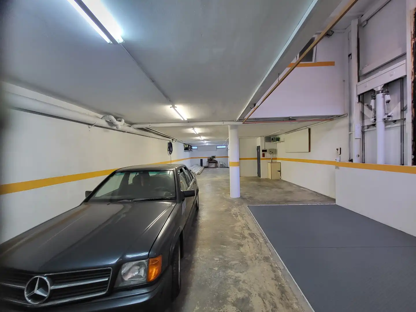 Parking de Casa o chalet en venta en Pineda de Mar con Aire acondicionado, Calefacción y Terraza