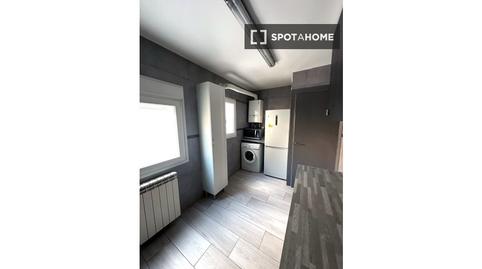 Photo 5 of Study to share in Moscardó, Madrid