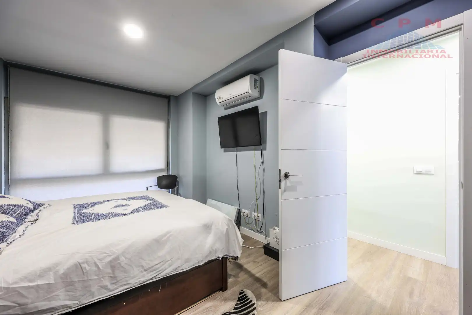 Habitación de Dúplex de alquiler en Alcobendas con Aire acondicionado, Calefacción y Jardín privado