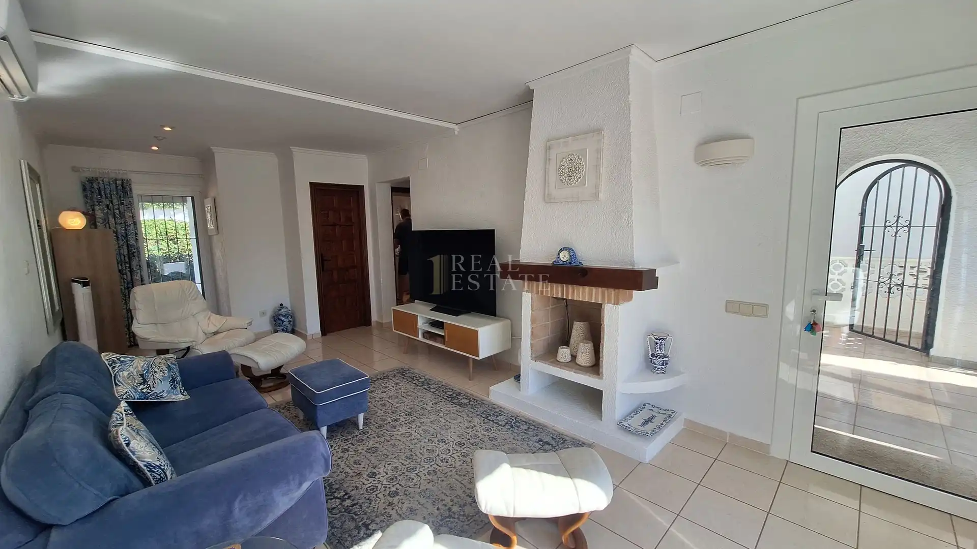 Casa amb terrassa en venda a Calle Mar Negro, imagen 11