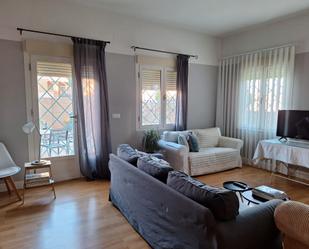 Sala d'estar de Casa o xalet en venda en Zafra amb Aire condicionat, Calefacció i Moblat