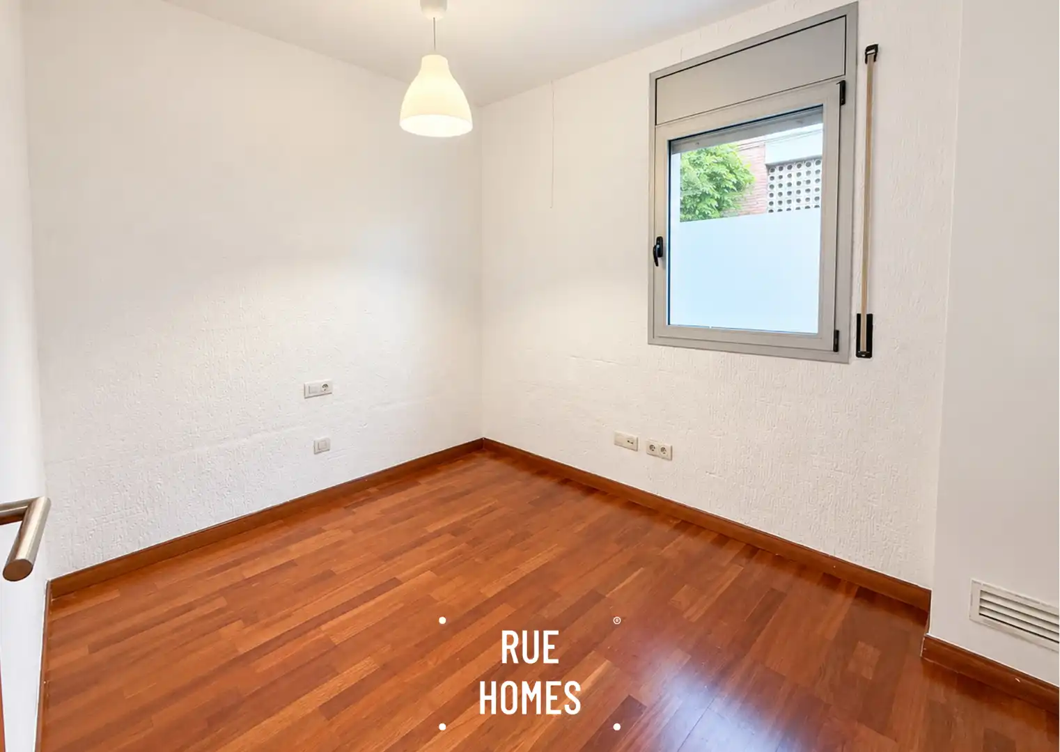 Piso con ascensor en venta en Carrer de Folch i Torres, imagen 12