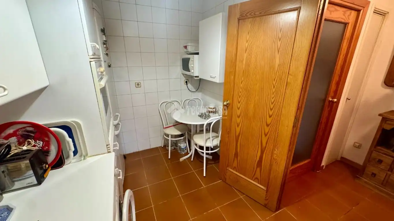 Cuina de Casa adosada en venda en Moralzarzal amb Calefacció, Terrassa i Piscina comunitària