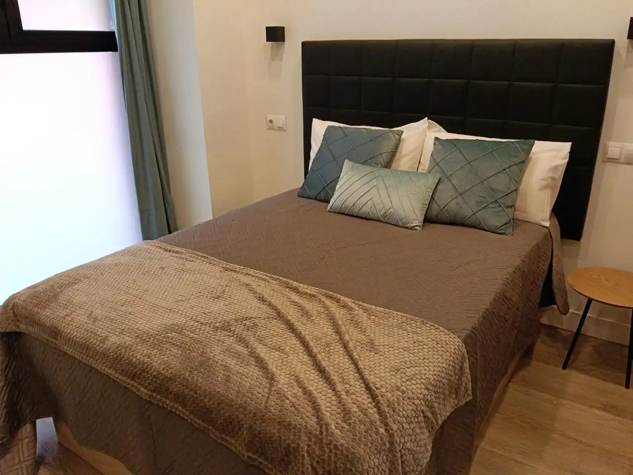 Dormitori de Estudi en venda en Madrid amb Aire condicionat, Calefacció i Moblat