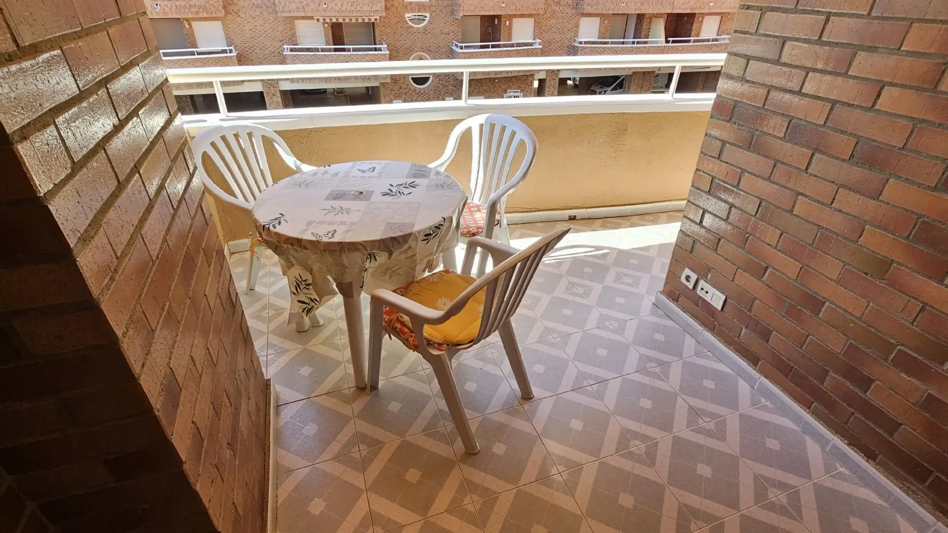 Apartamento con piscina en venta en Amplaries 13, imagen 3